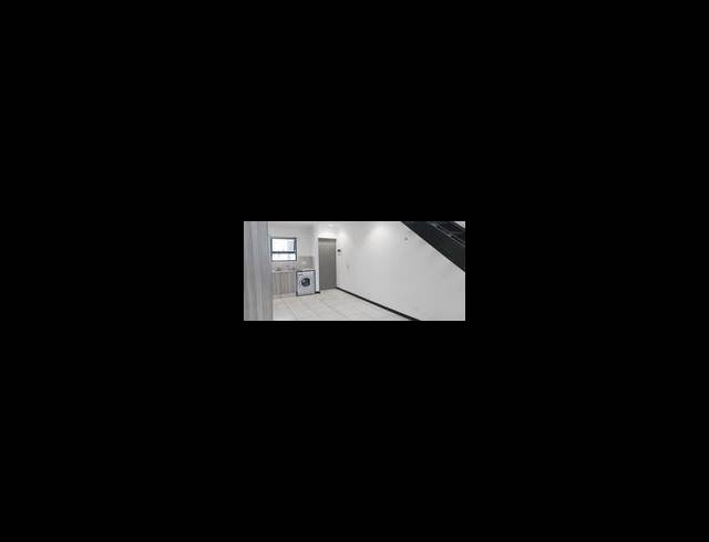 2 BEDROOM PROPERTY TO RENT IN SUNNINGHILL